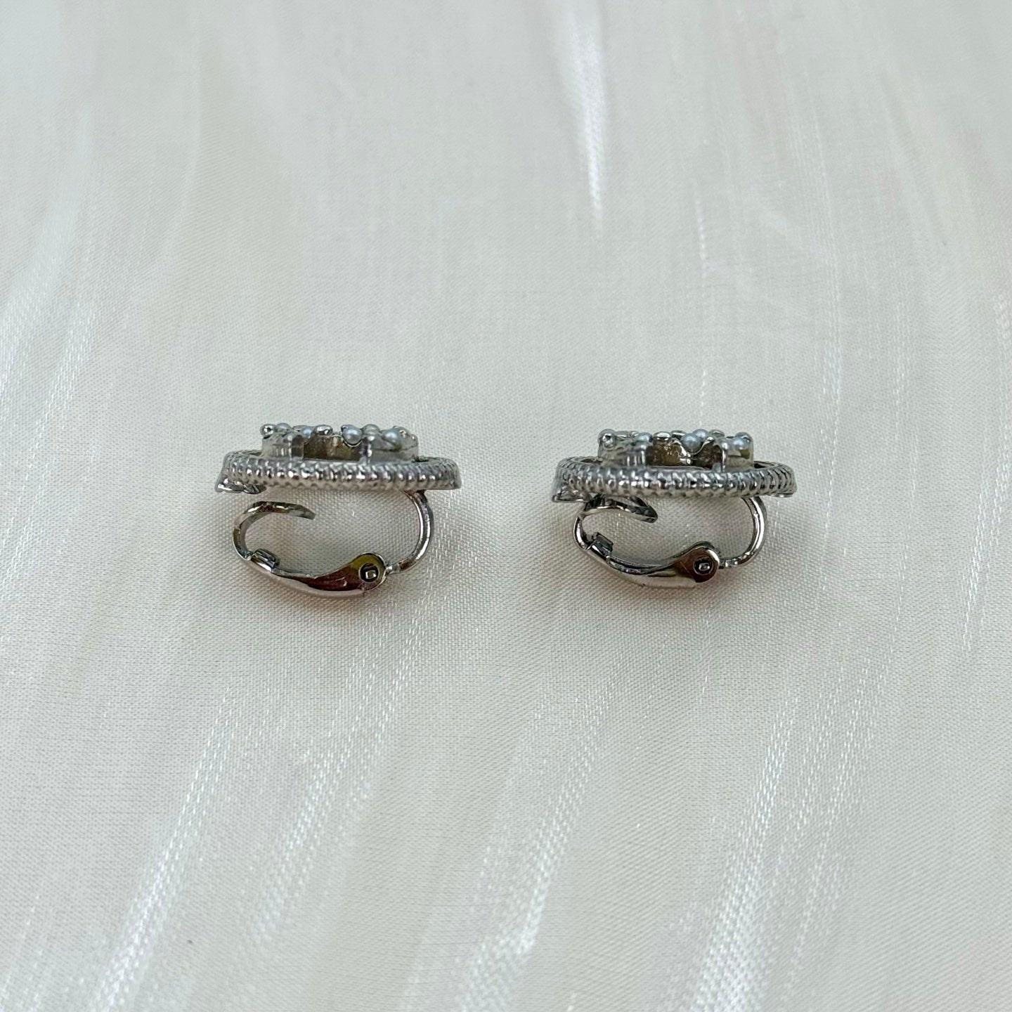 Chanel Pale Gold Pearl CC Coin Clip-On Earrings 1.7 cm [Used]