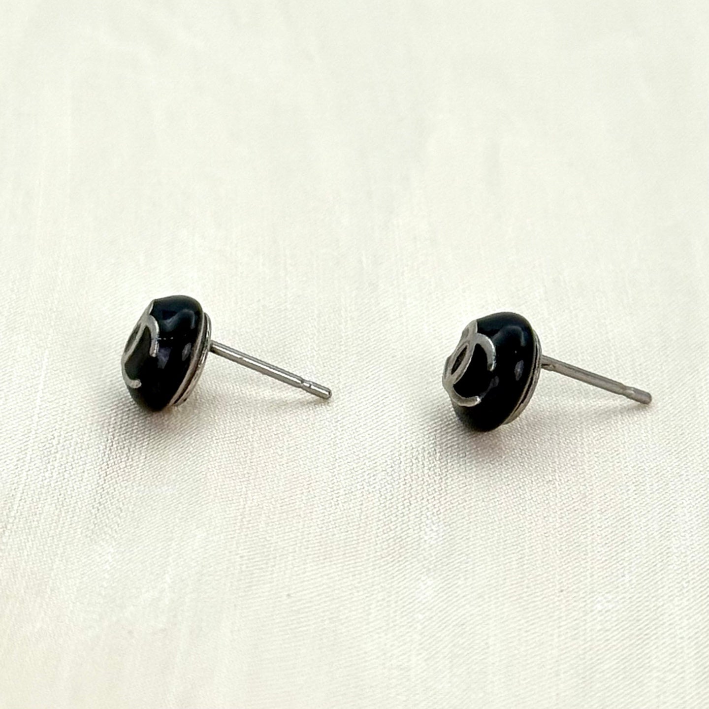 Chanel CC Black / Silver Mini Ball-shaped Stud Earrings [Used]