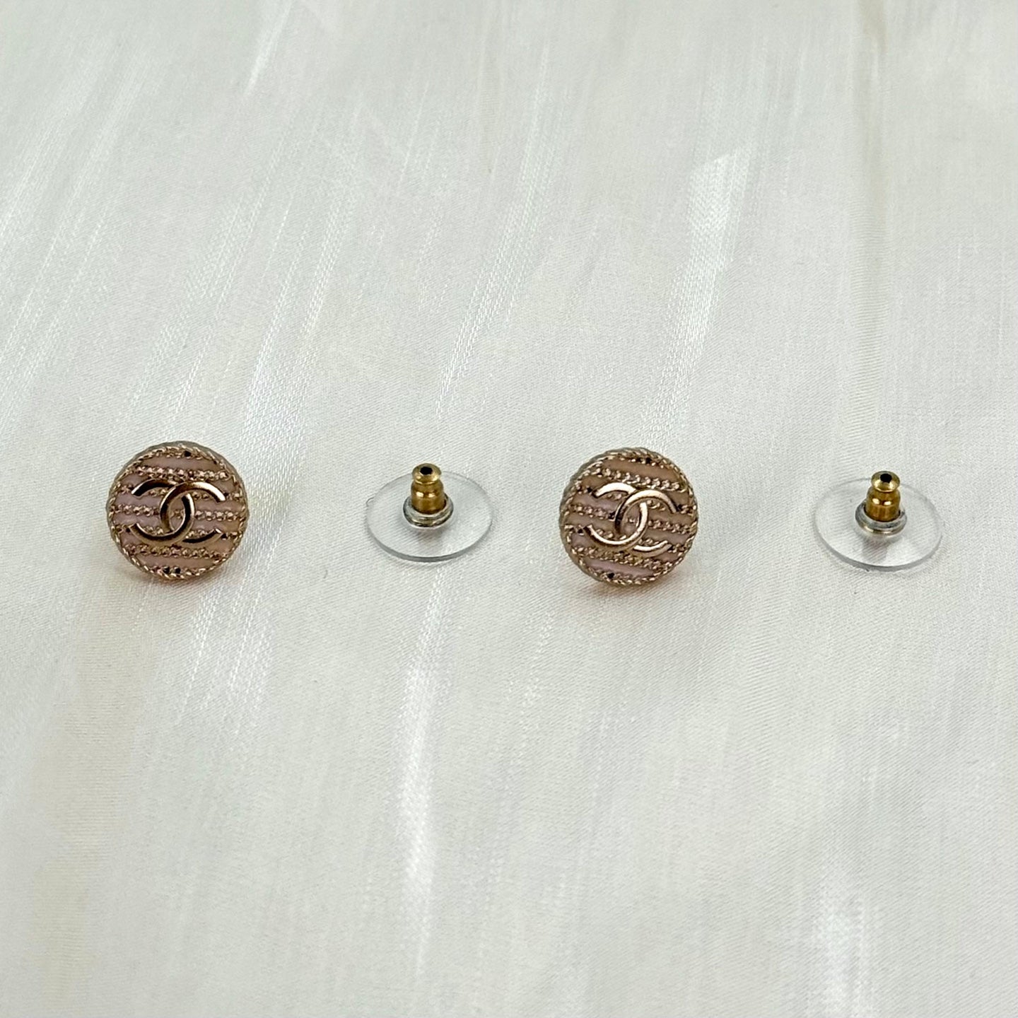 Chanel Pale Gold Pink Enamel Tweed-Pattern Stud Earrings [Used]