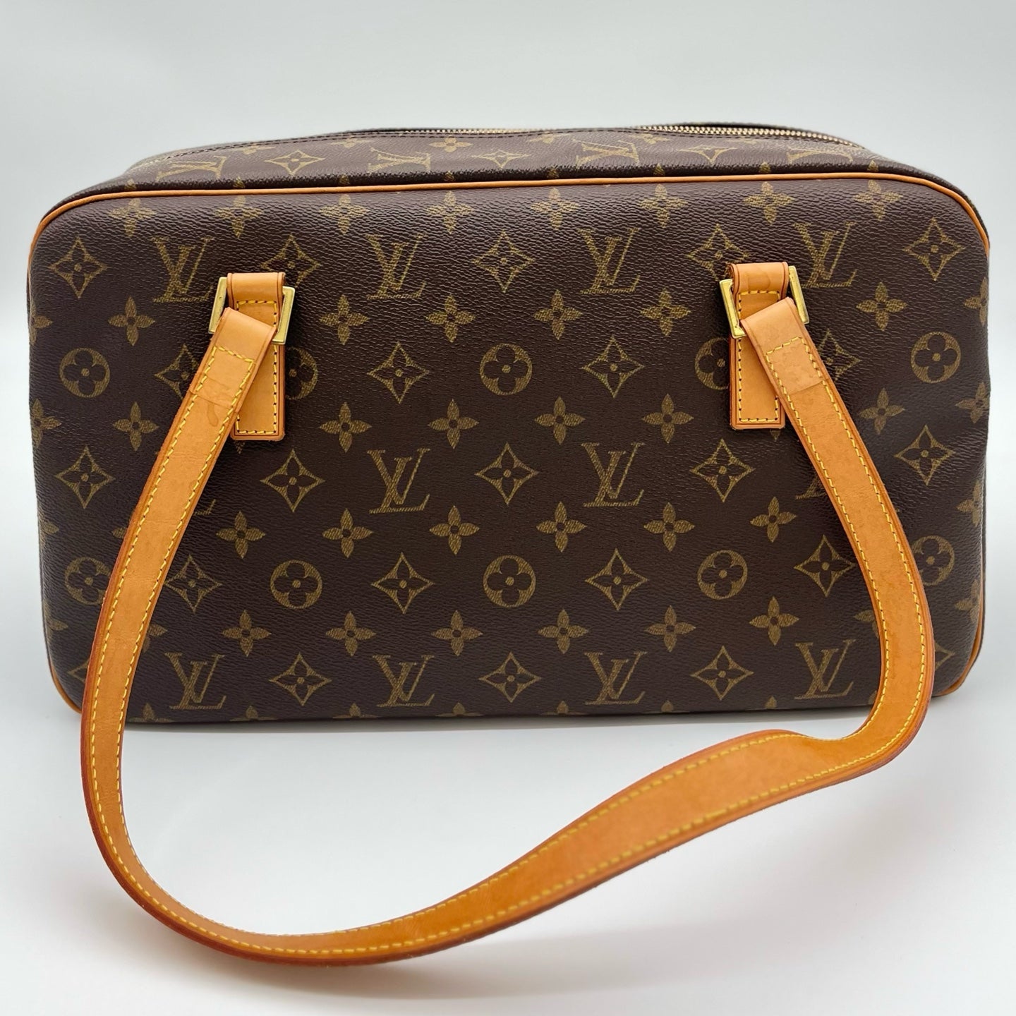 Louis Vuitton Monogram Canvas Open Top Handbag [Used]