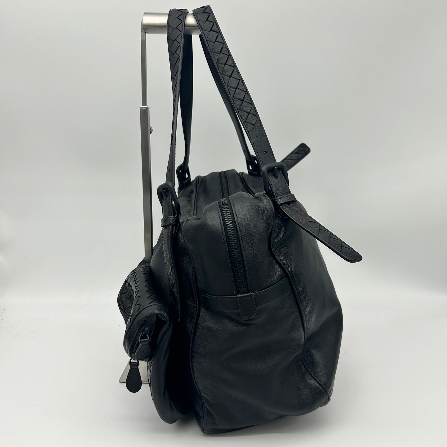 Bottega Veneta Intrecciato Lambskin Double Pocket Shoulder Bag Black [Used]