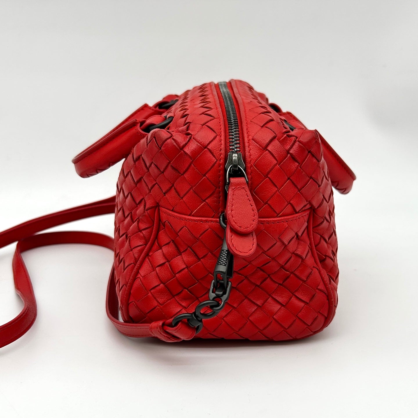 Bottega Veneta Intrecciato Lambskin Two-Way Pillow Tote Bag Red [Used]