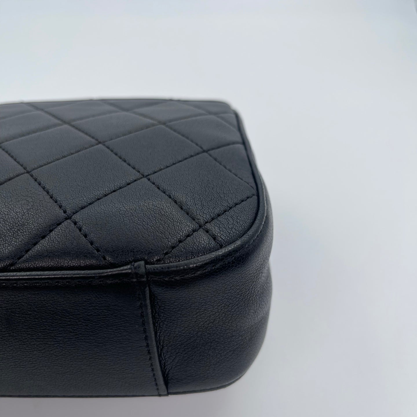 Chanel Black Calfskin 19 Bag 2Way Handle Shoulder Bag [Used]