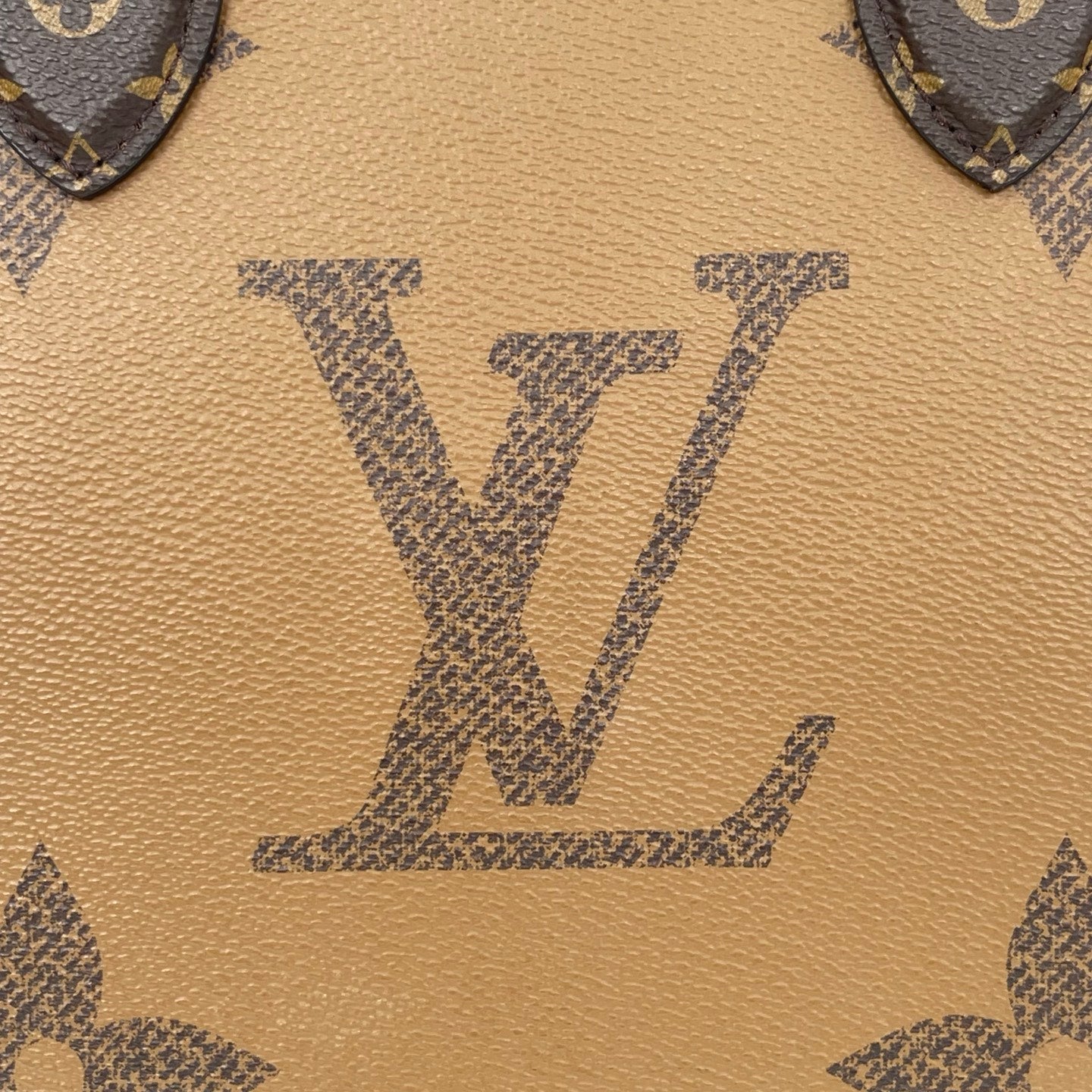 Louis Vuitton Onthego MM Giant Monogram Tote Bag [Used]
