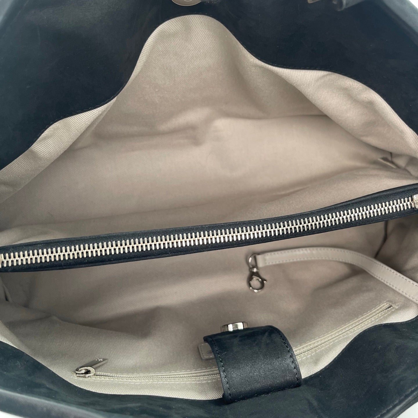 Chanel Black Calfskin 2Way Tote Bag [Used]