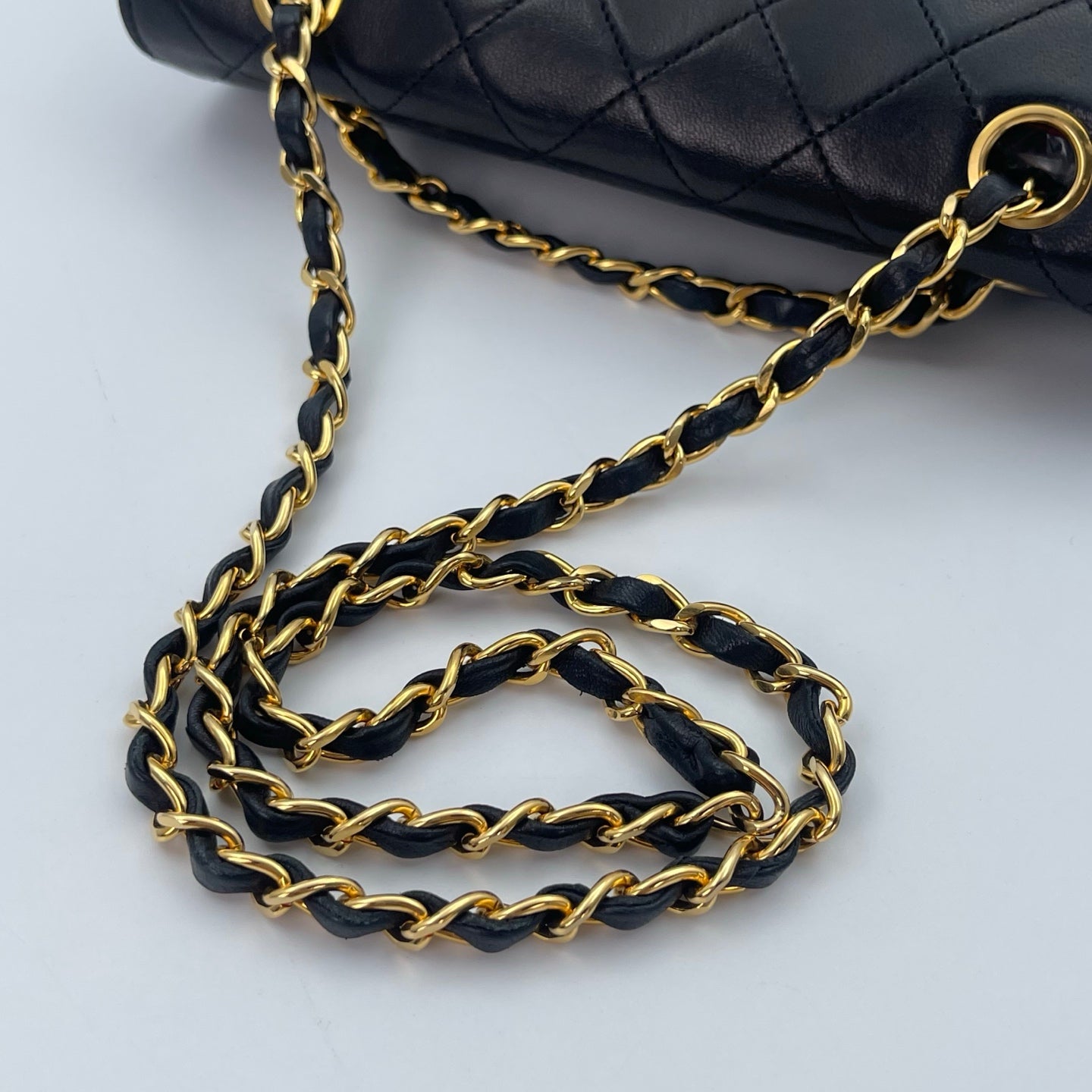 Chanel Black Lambskin Classic Flap Chain Shoulder Bag [Used]