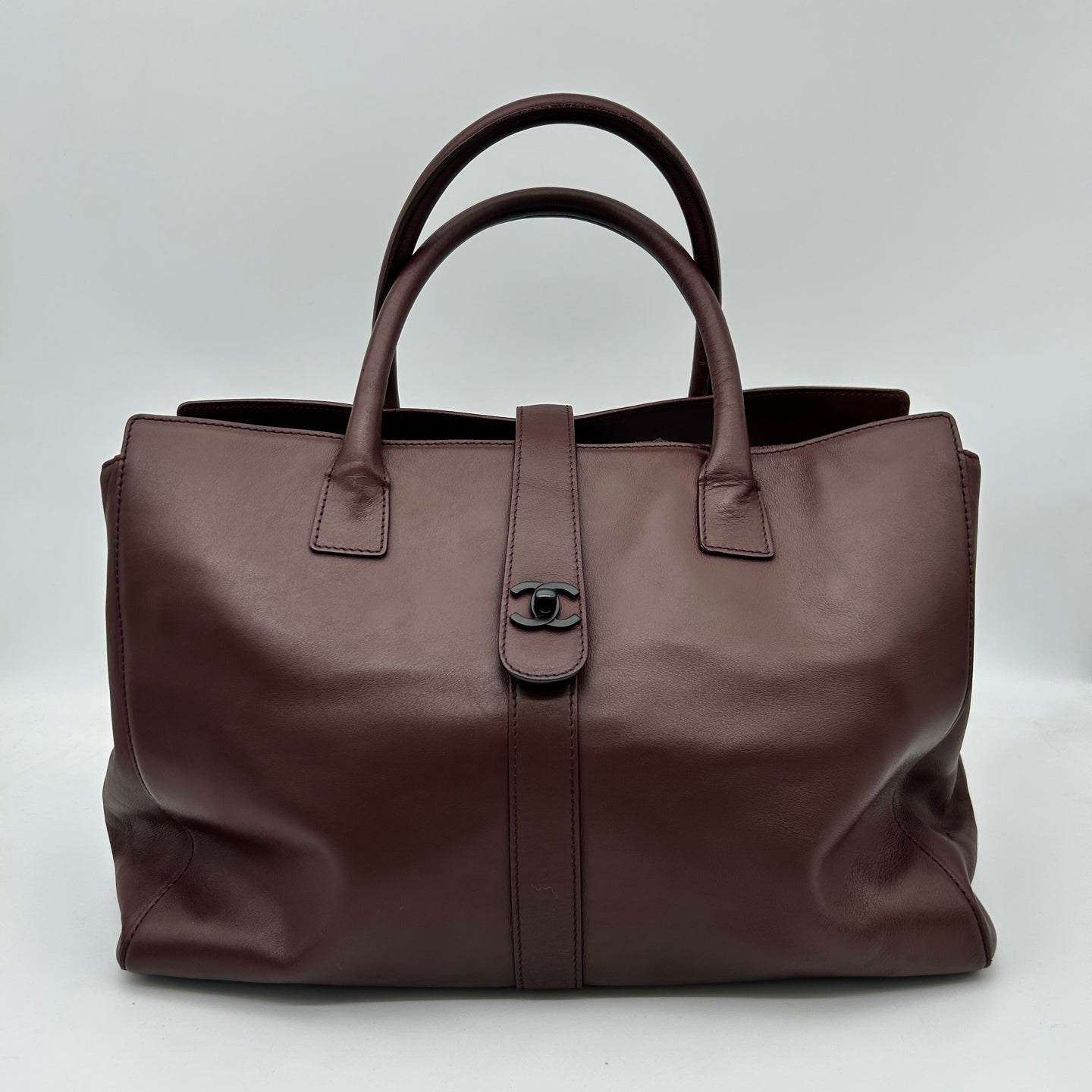 Chanel Reddish Brown Leather Buckle Tote Bag [Used]