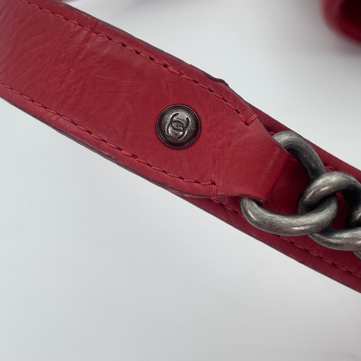 CHANEL 2016 Red Oiled Calfskin Easy Flap Chain Shoulder Bag [Used]