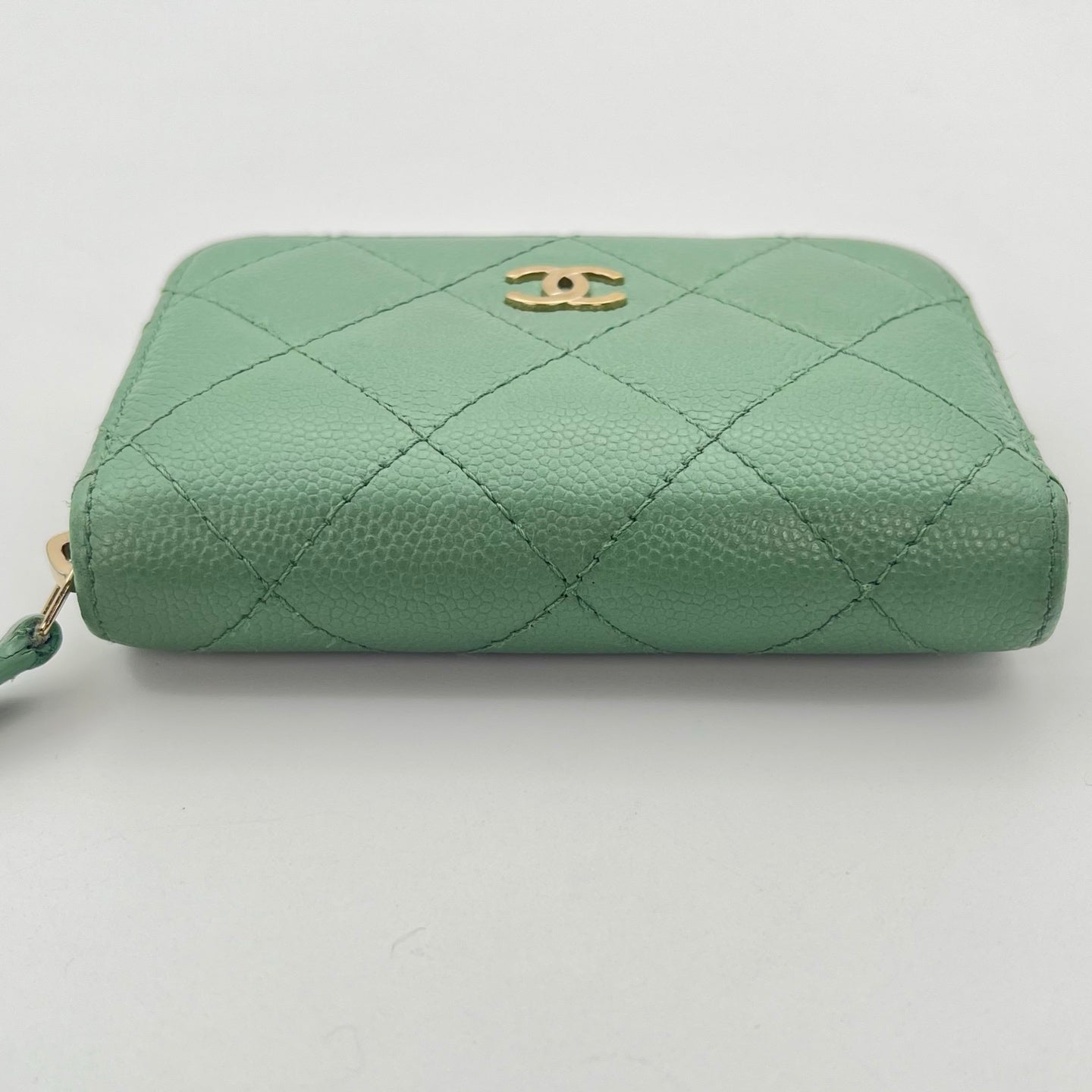 CHANEL Light Green Caviar Leather Zip Card & Coin Case [Used]