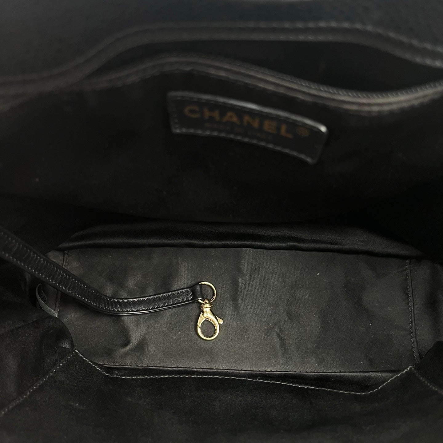 CHANEL Black Caviar Leather PST Shoulder Tote Bag with Gold Hardware  [Used]