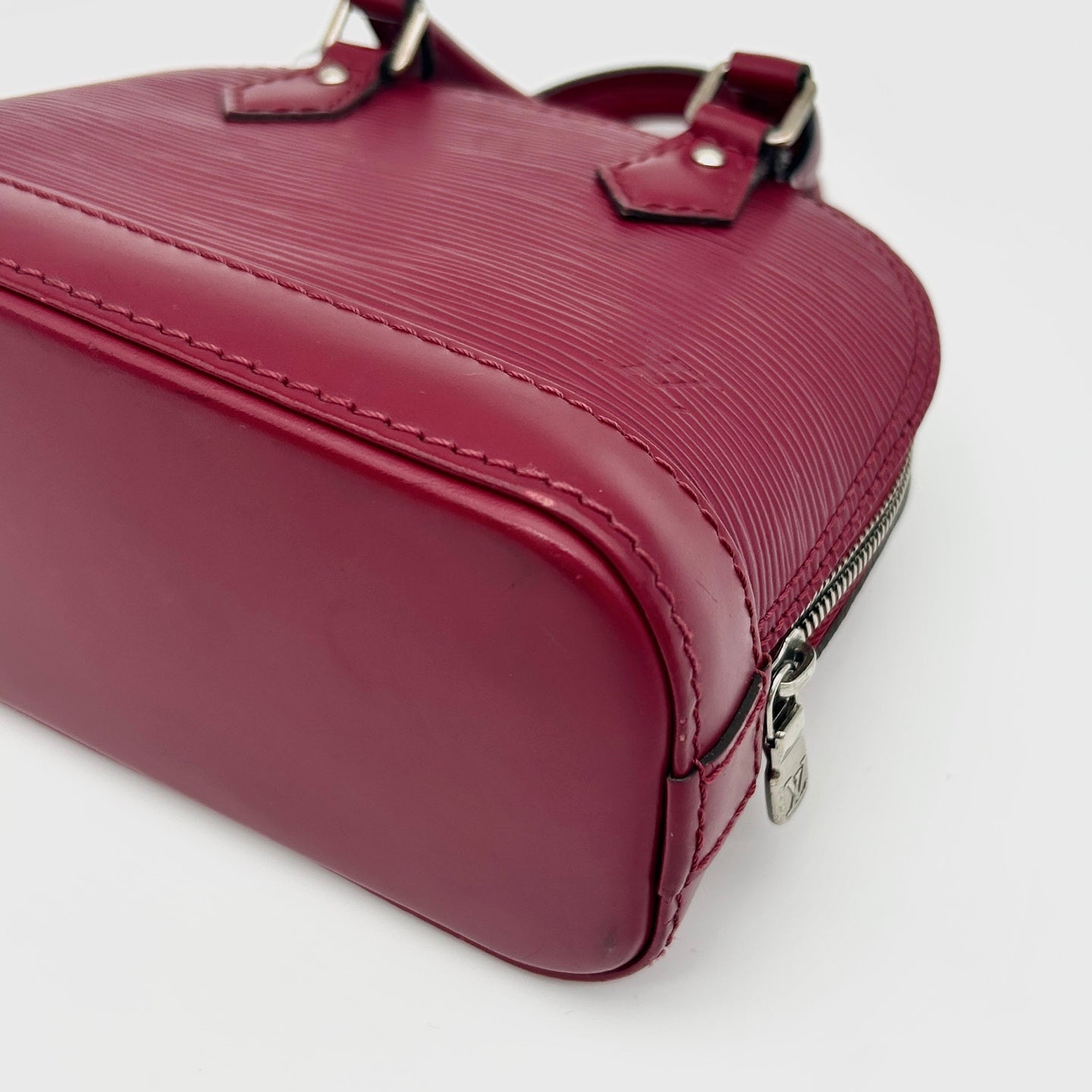 Louis Vuitton Nano Alma Epi Leather Bag [Used]