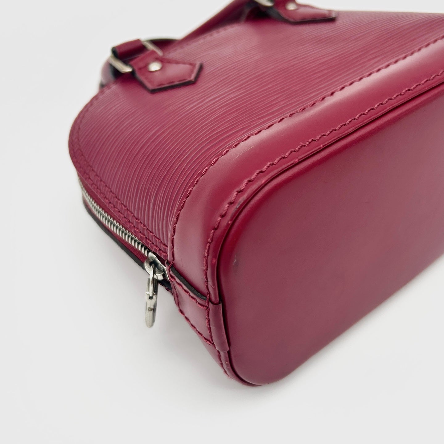 Louis Vuitton Nano Alma Epi Leather Bag [Used]