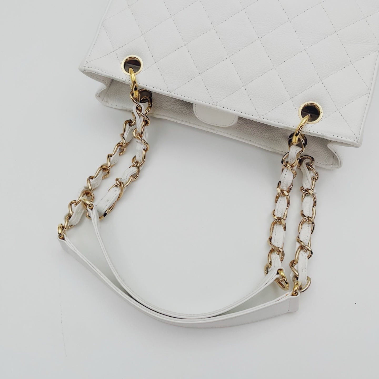 Chanel PST Petit Shopping Tote White/Gold [Used]