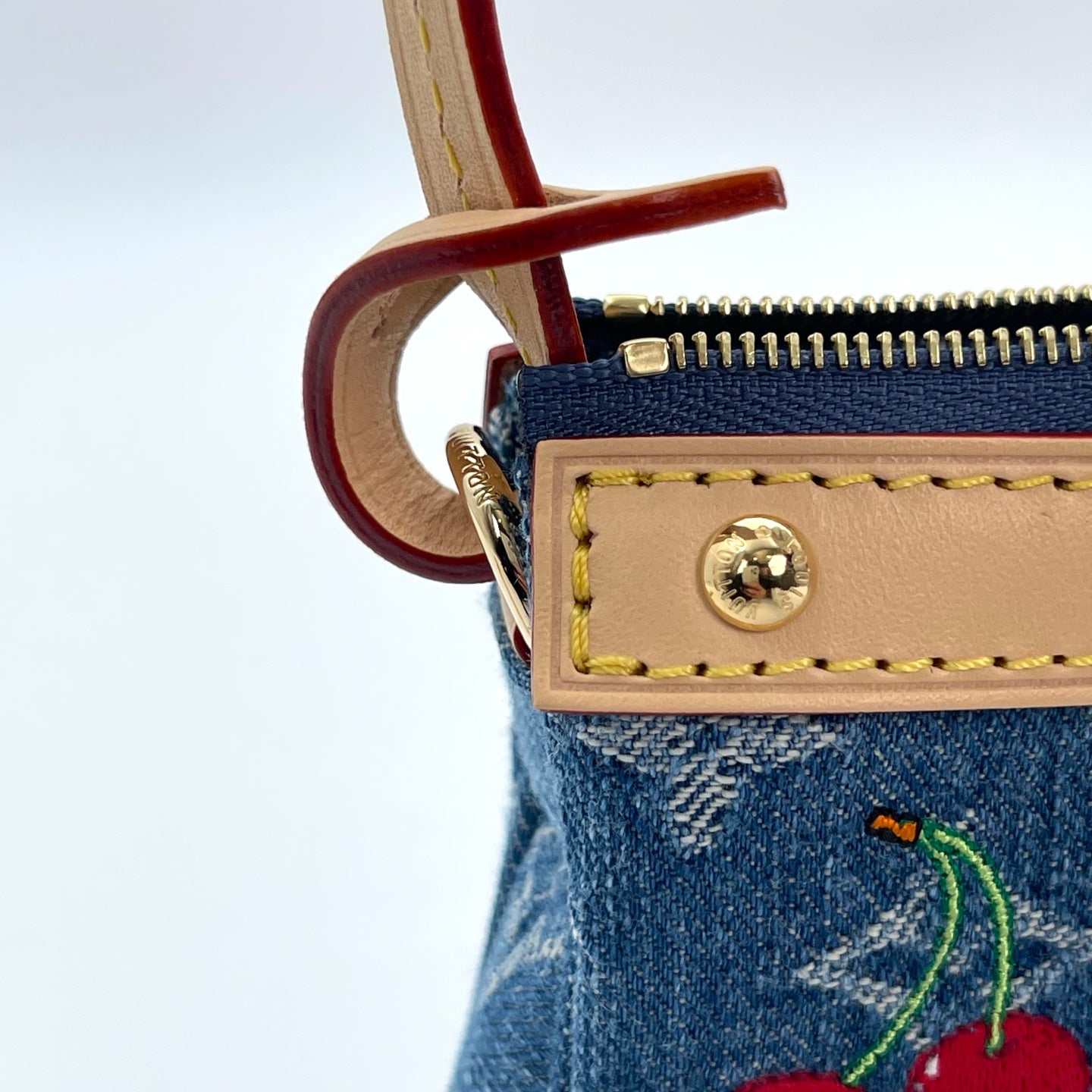 Louis Vuitton × Takashi Murakami Cherry Monogram Denim Pochette Accessoires Shoulder Bag 20 × 4 × 13 cm [New]