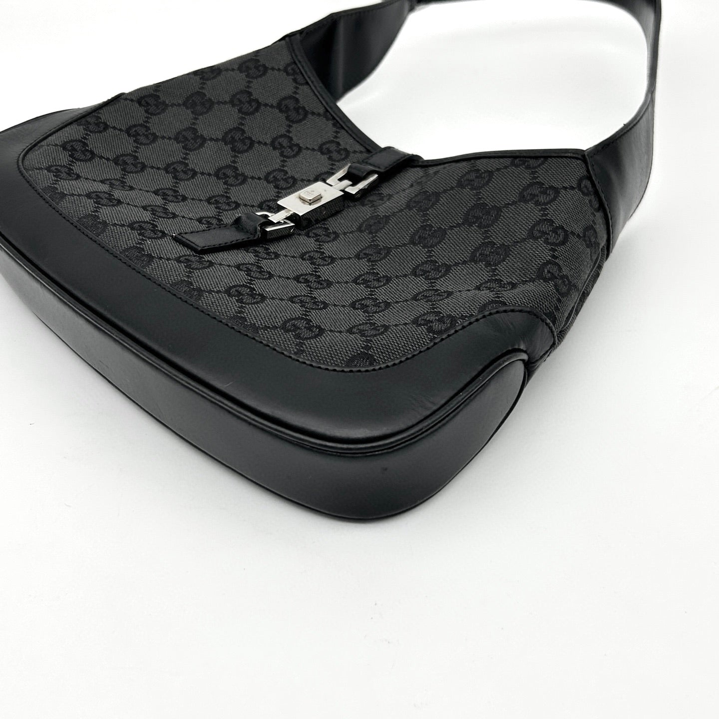 Gucci Black GG Canvas Silver Hardware Jackie Small Horn Underarm Shoulder Bag 26 × 17 cm [Used]