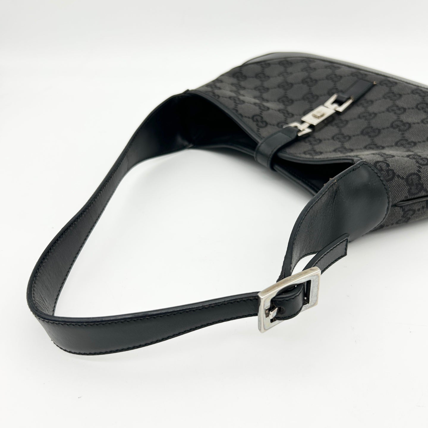 Gucci Black GG Canvas Silver Hardware Jackie Small Horn Underarm Shoulder Bag 26 × 17 cm [Used]