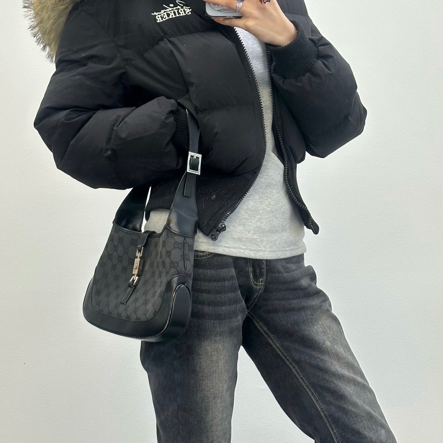 Gucci Black GG Canvas Silver Hardware Jackie Small Horn Underarm Shoulder Bag 26 × 17 cm [Used]