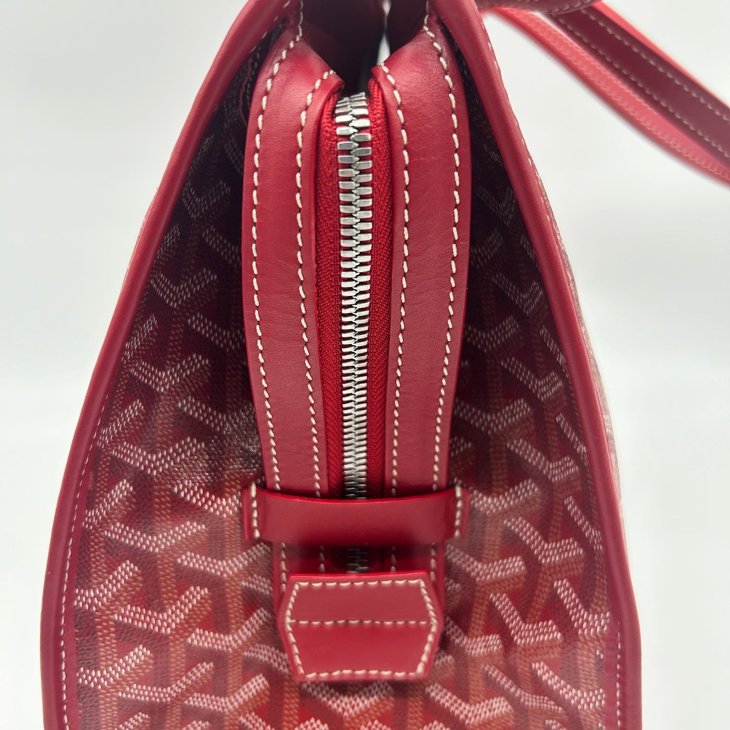 Goyard Goyardine Red Monogram Handheld Underarm Tote Briefcase Bag 38.5 × 31 × 14 cm [Used]