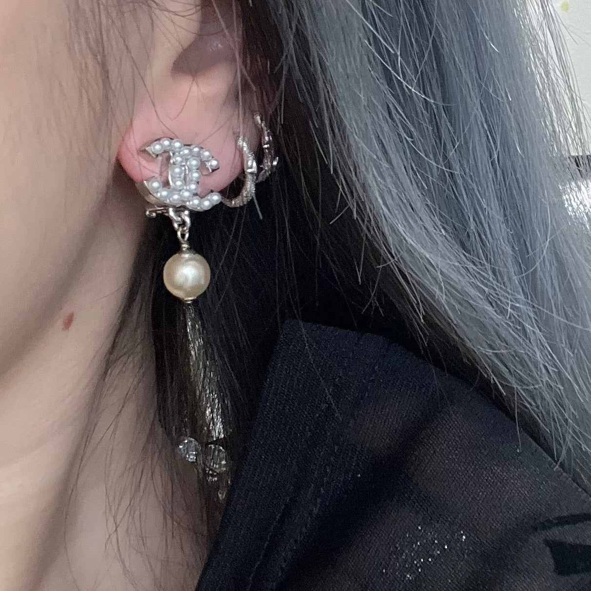 Chanel CC Logo Pearl Drop Earrings[Used]