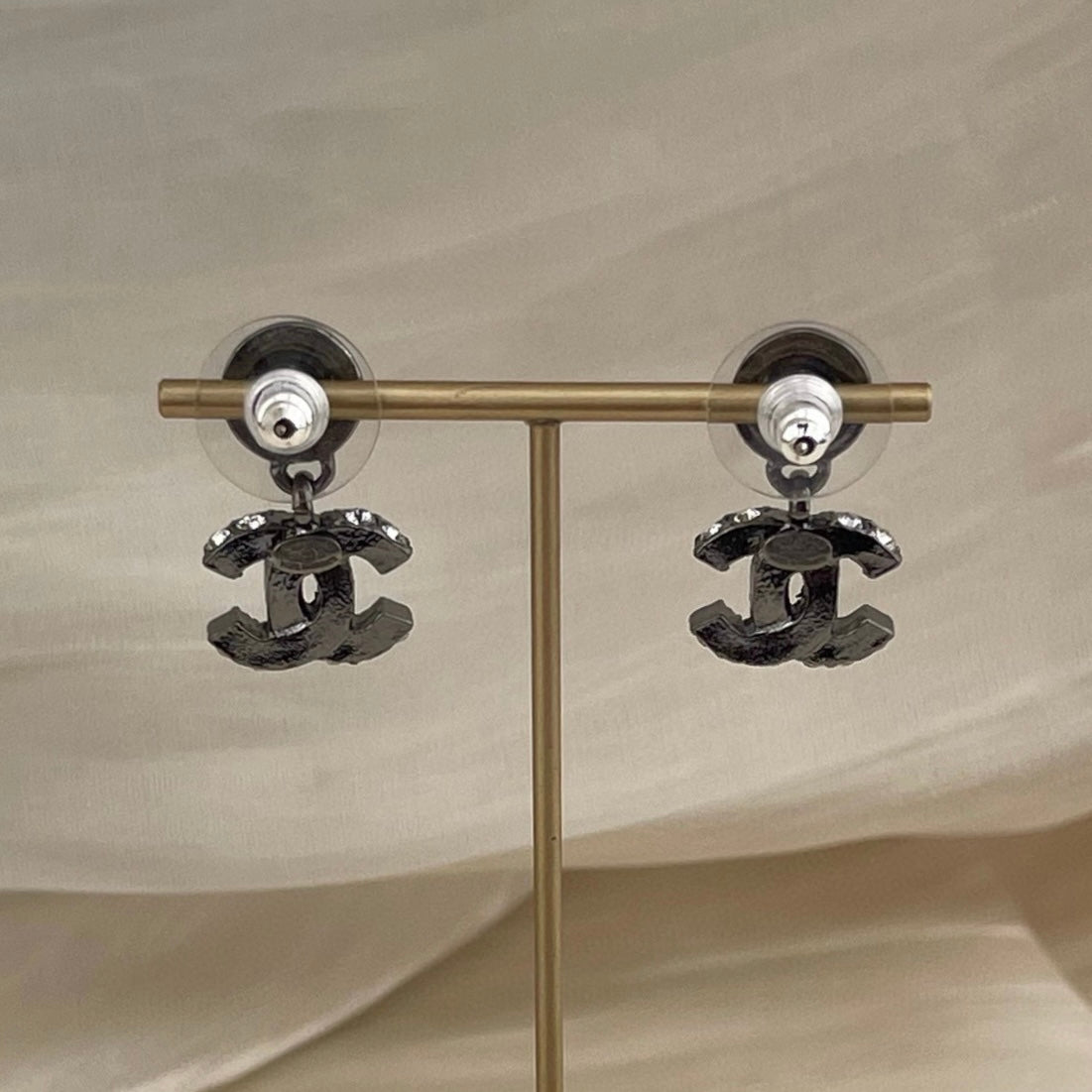 CHANEL Coco Mark Rhinestone Earrings 03A [Used]