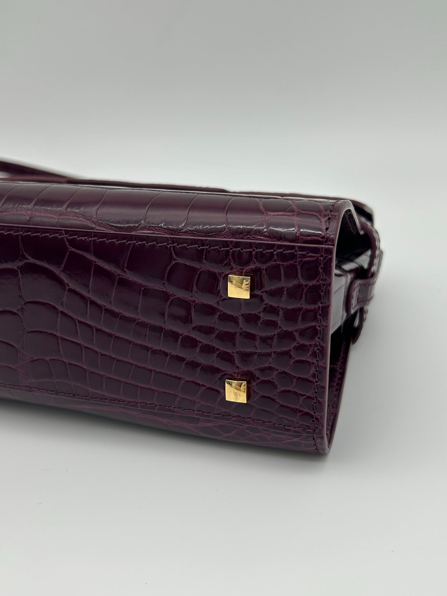 Delvaux Tempête Crocodile Leather Burgundy 2WAY Handbag 21 × 15 × 8 cm [Used]