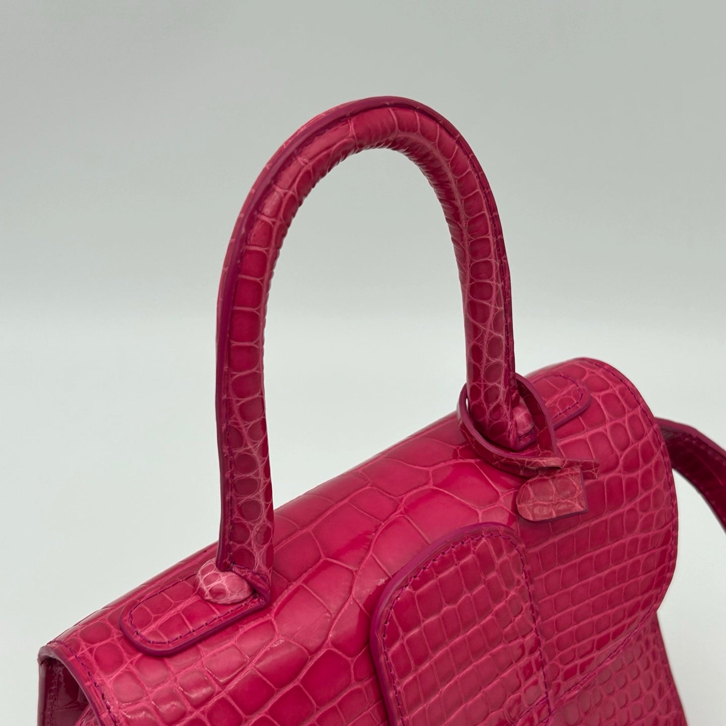 Delvaux Brilliant Mini Crocodile Leather Handbag Rose Pink 20 cm [Used]