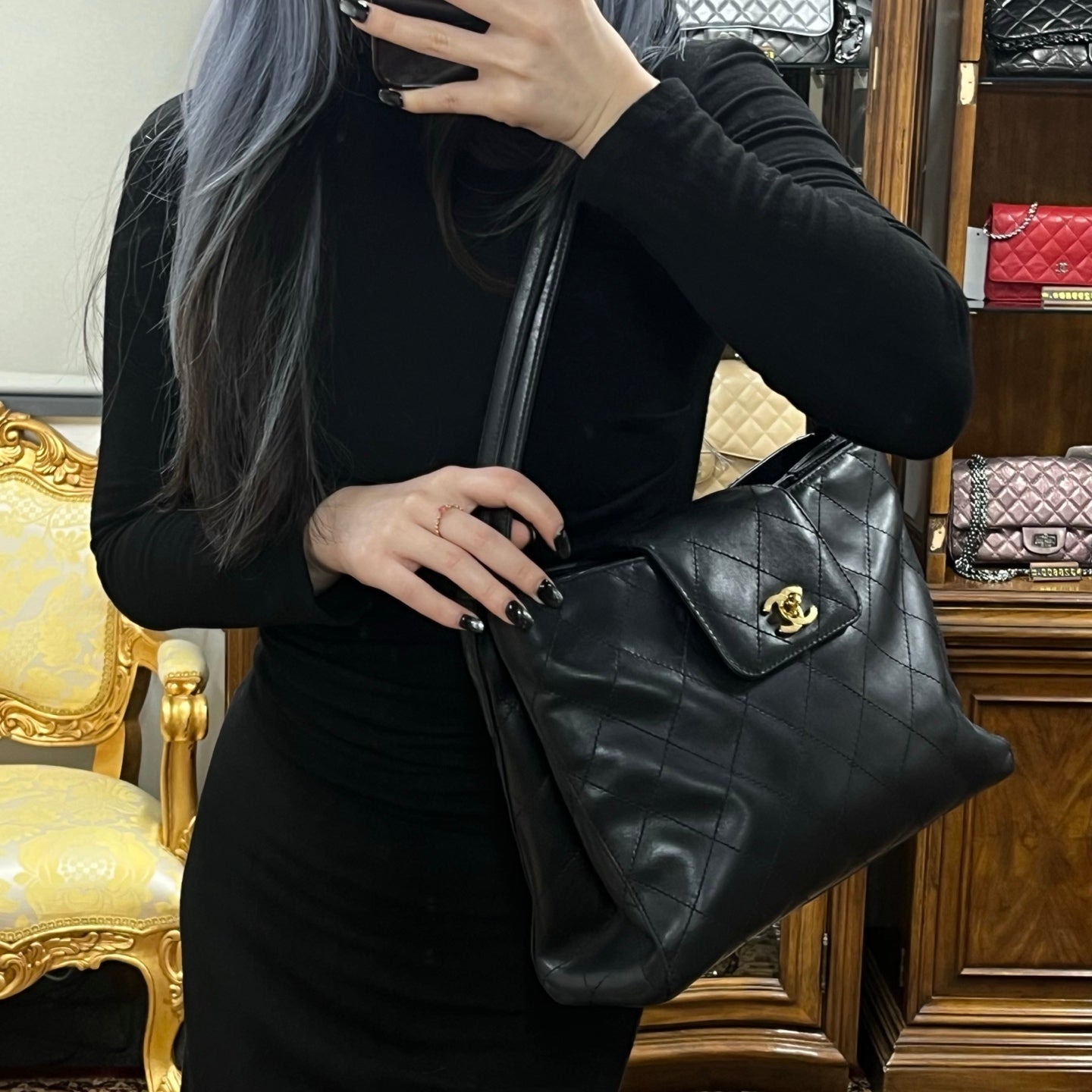 Chanel Black/Gold Quilted Lambskin Tote [Used]