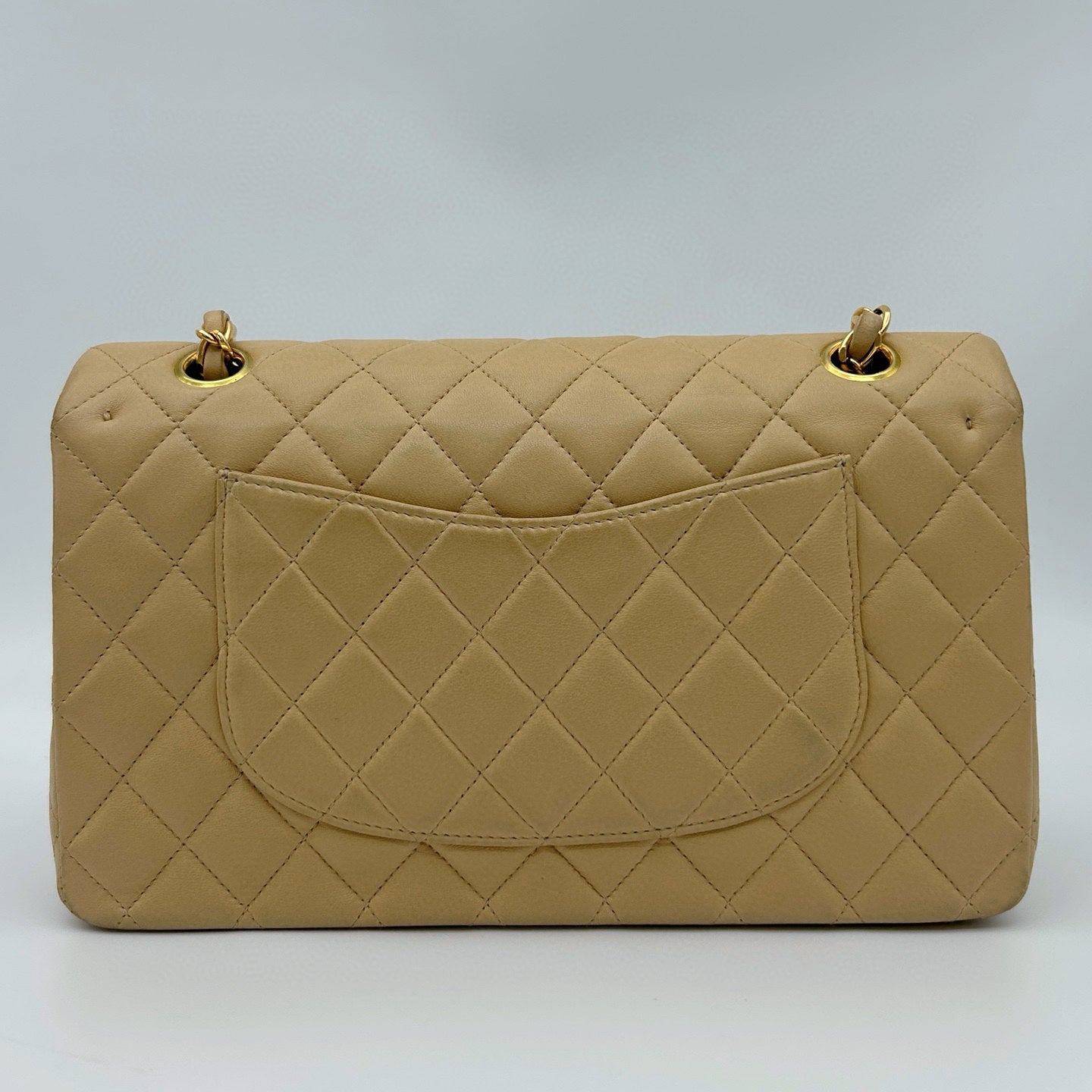 Chanel Beige Clair Lambskin Classic Flap Bag with Gold-Tone Chain 25cm [Used]