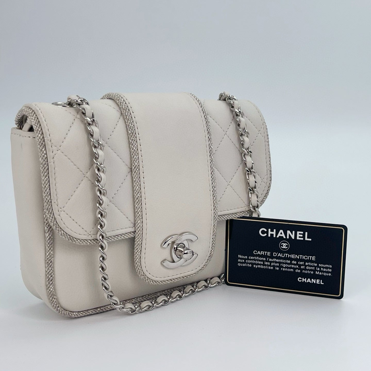 Chanel Matelassé Chain Shoulder Bag[Used]