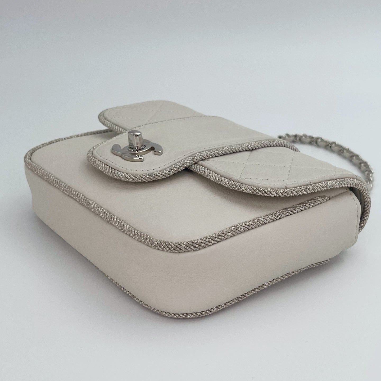 Chanel Matelassé Chain Shoulder Bag[Used]