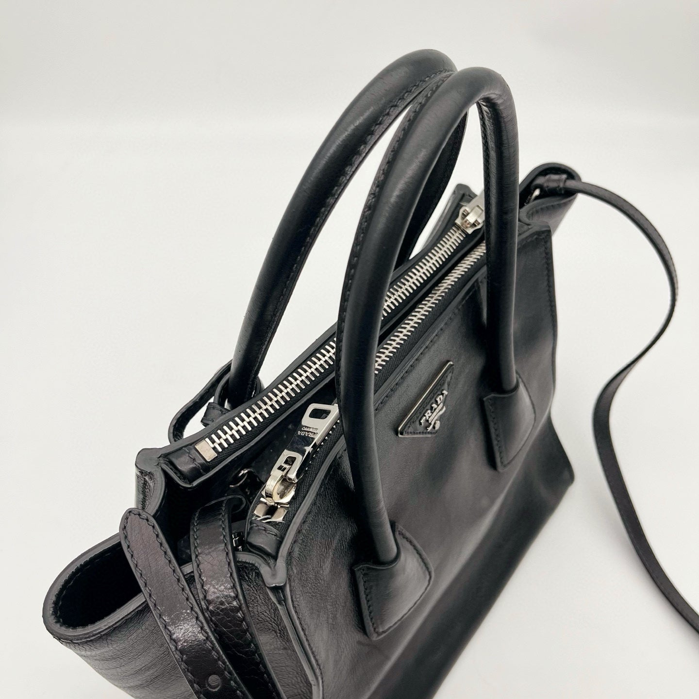 Prada Black Glace Calf Leather 2Way Tote Bag with Shoulder Strap [Used]