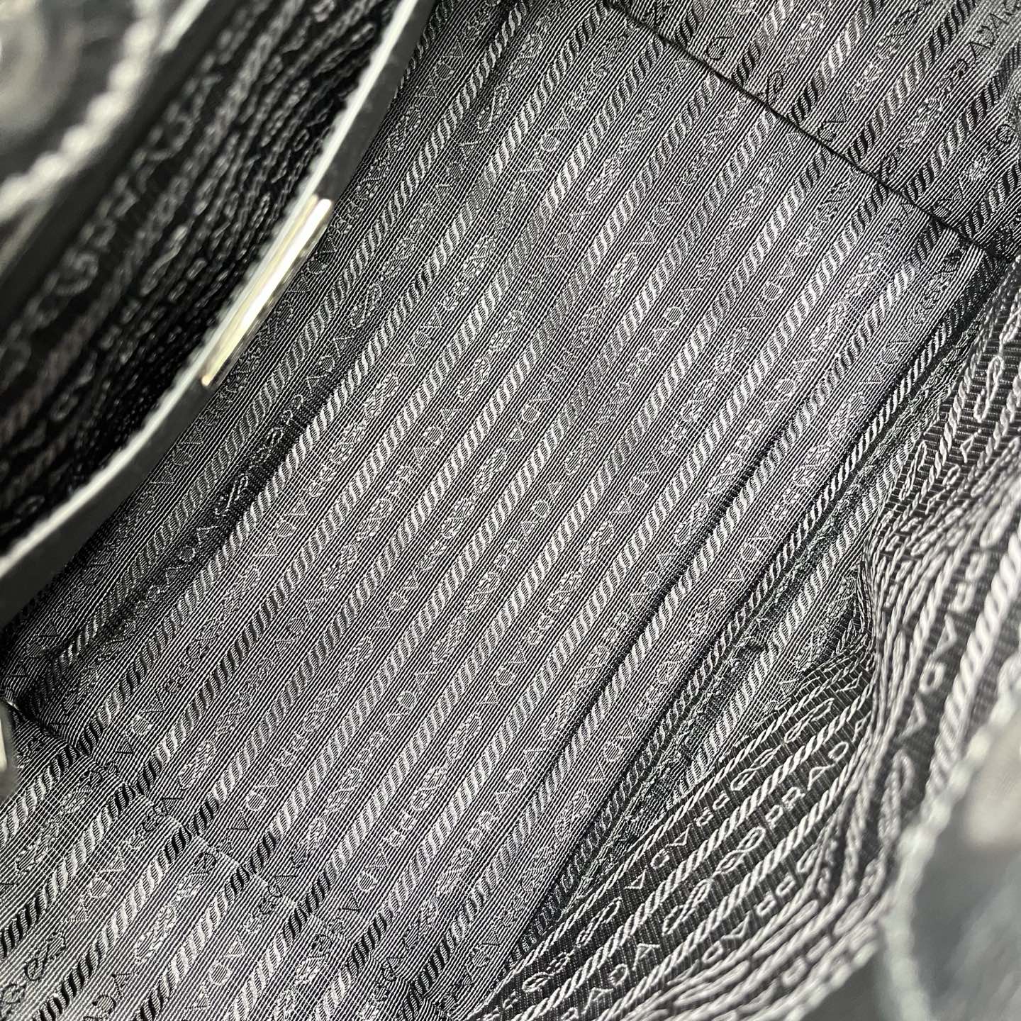 Prada Black Glace Calf Leather 2Way Tote Bag with Shoulder Strap [Used]