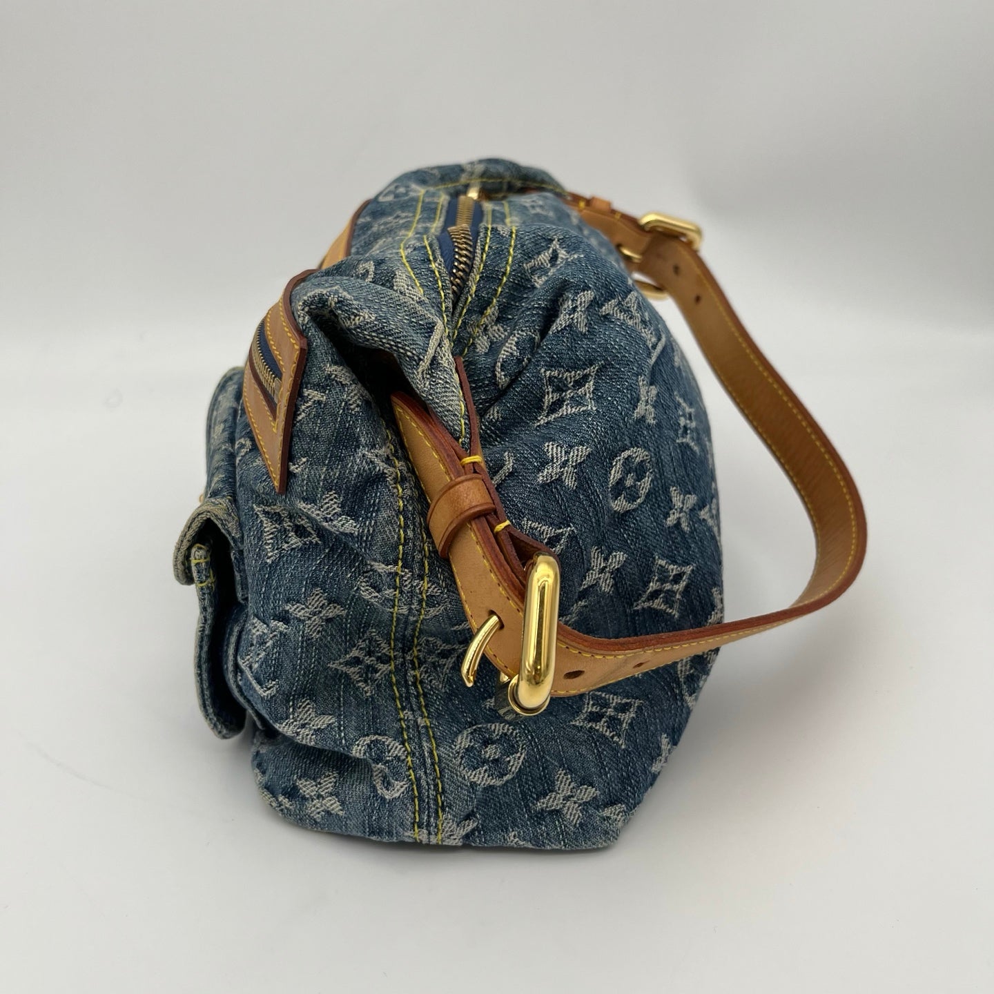 Louis Vuitton Blue Denim Manhattan Shoulder Bag [Used]