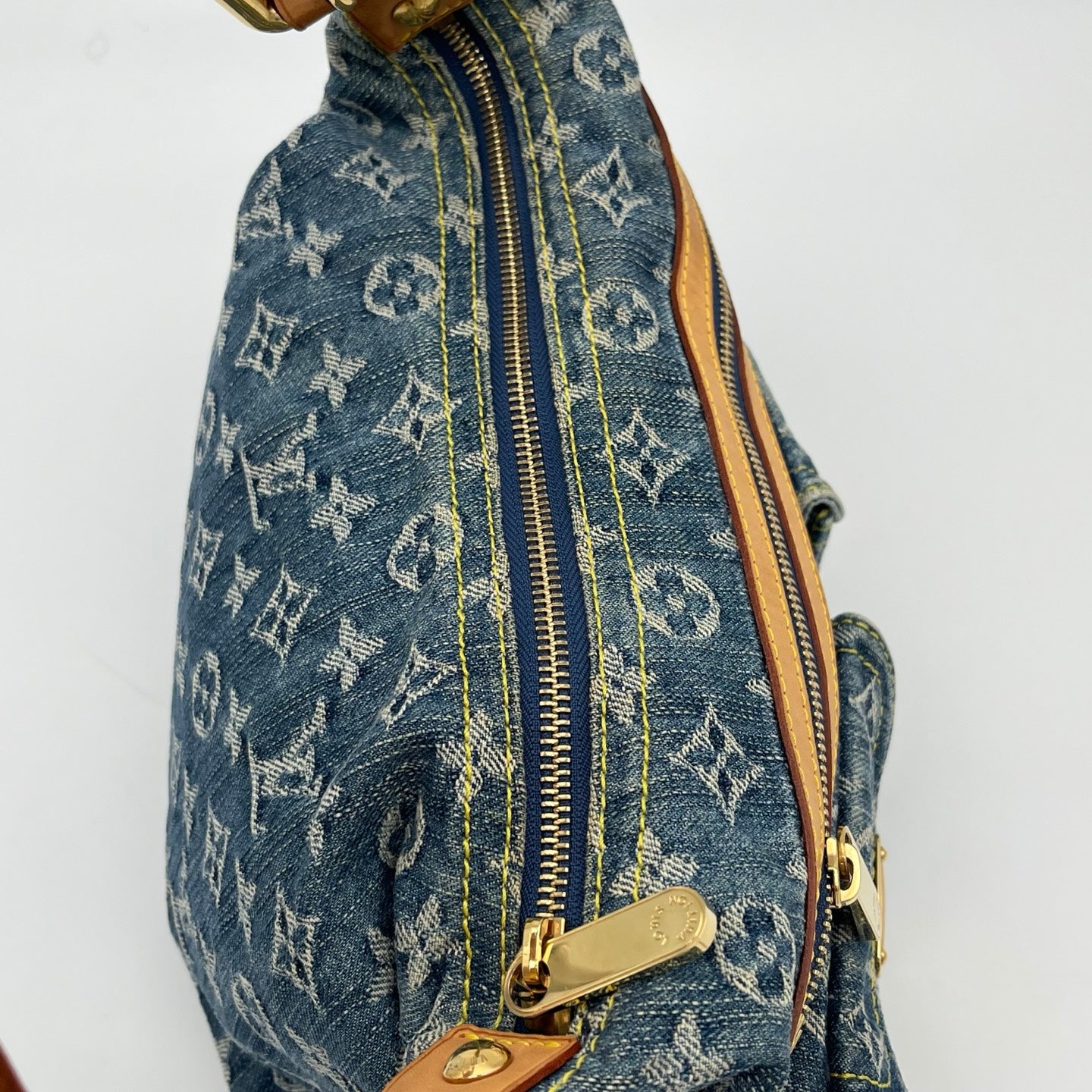 Louis Vuitton Blue Denim Manhattan Shoulder Bag [Used]