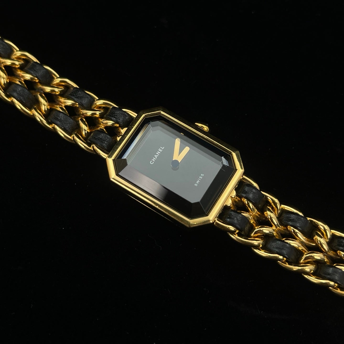 Chanel Première Black and Gold M Size Watch [Used]