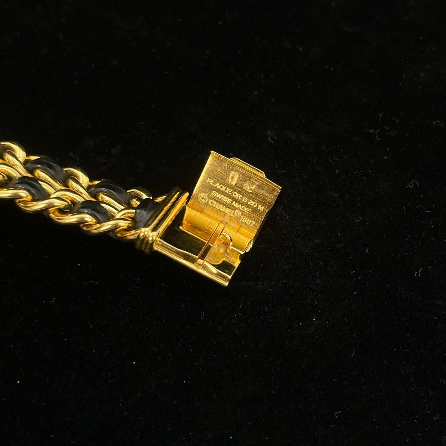 Chanel Première Black and Gold M Size Watch [Used]