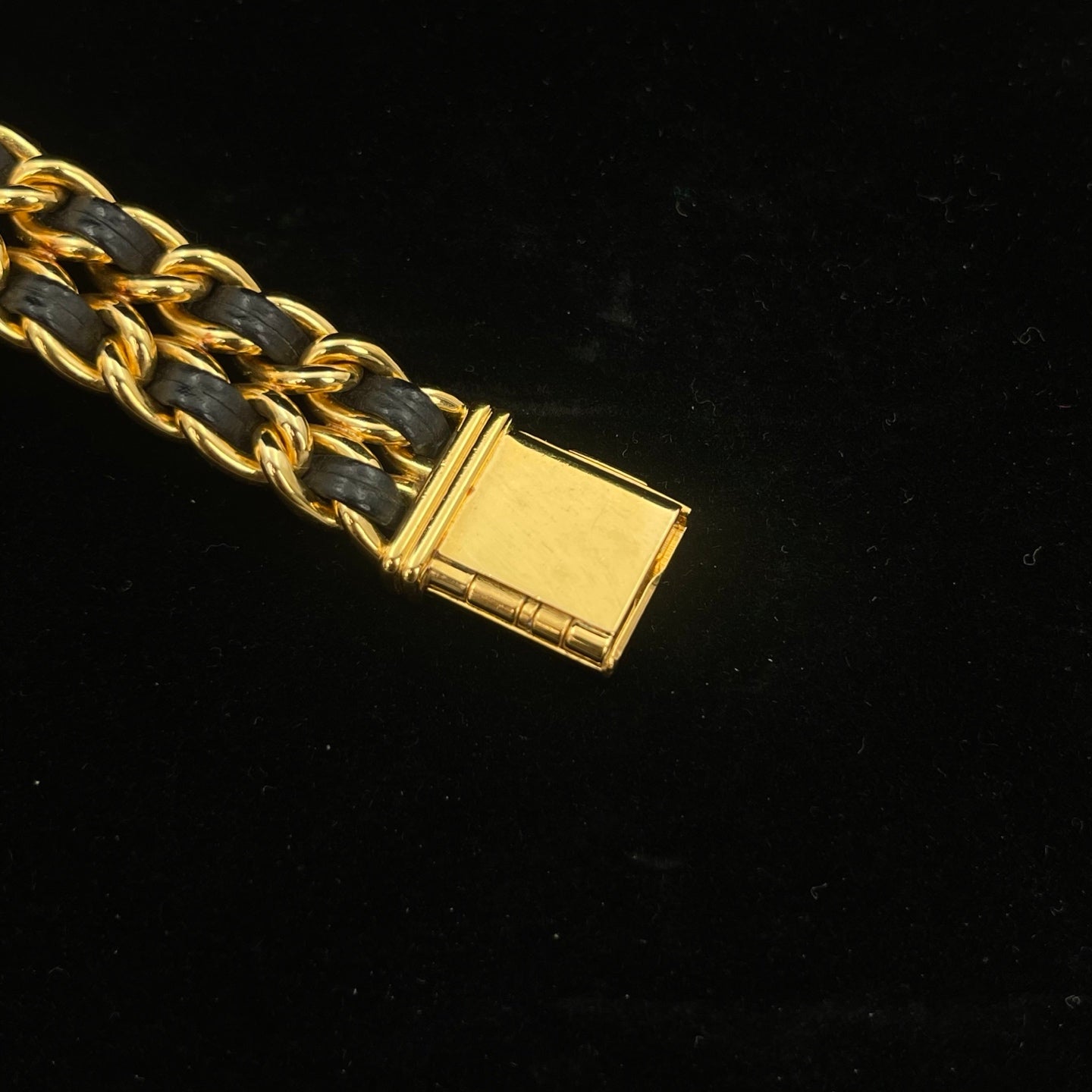 Chanel Première Black and Gold M Size Watch [Used]