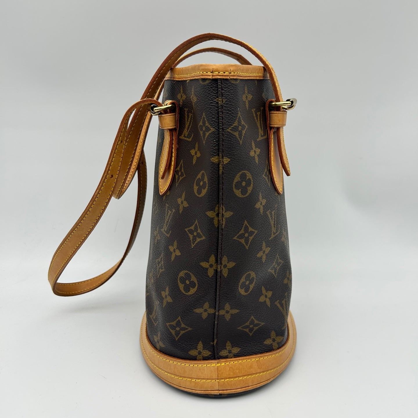 Louis Vuitton Classic Leather Bucket Tote Bag [Used]