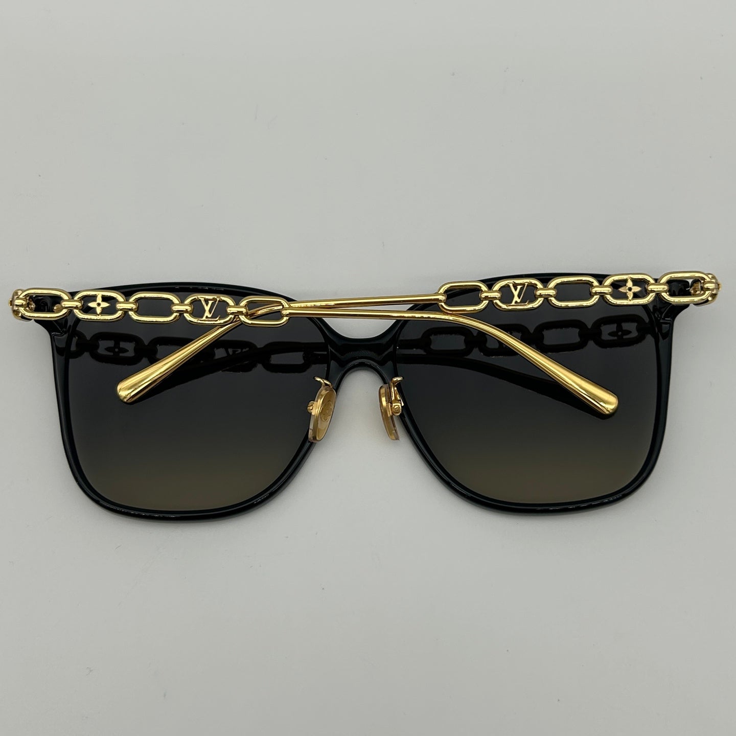 Louis Vuitton Z1911U Black & Gold Oversized Sunglasses [Used]
