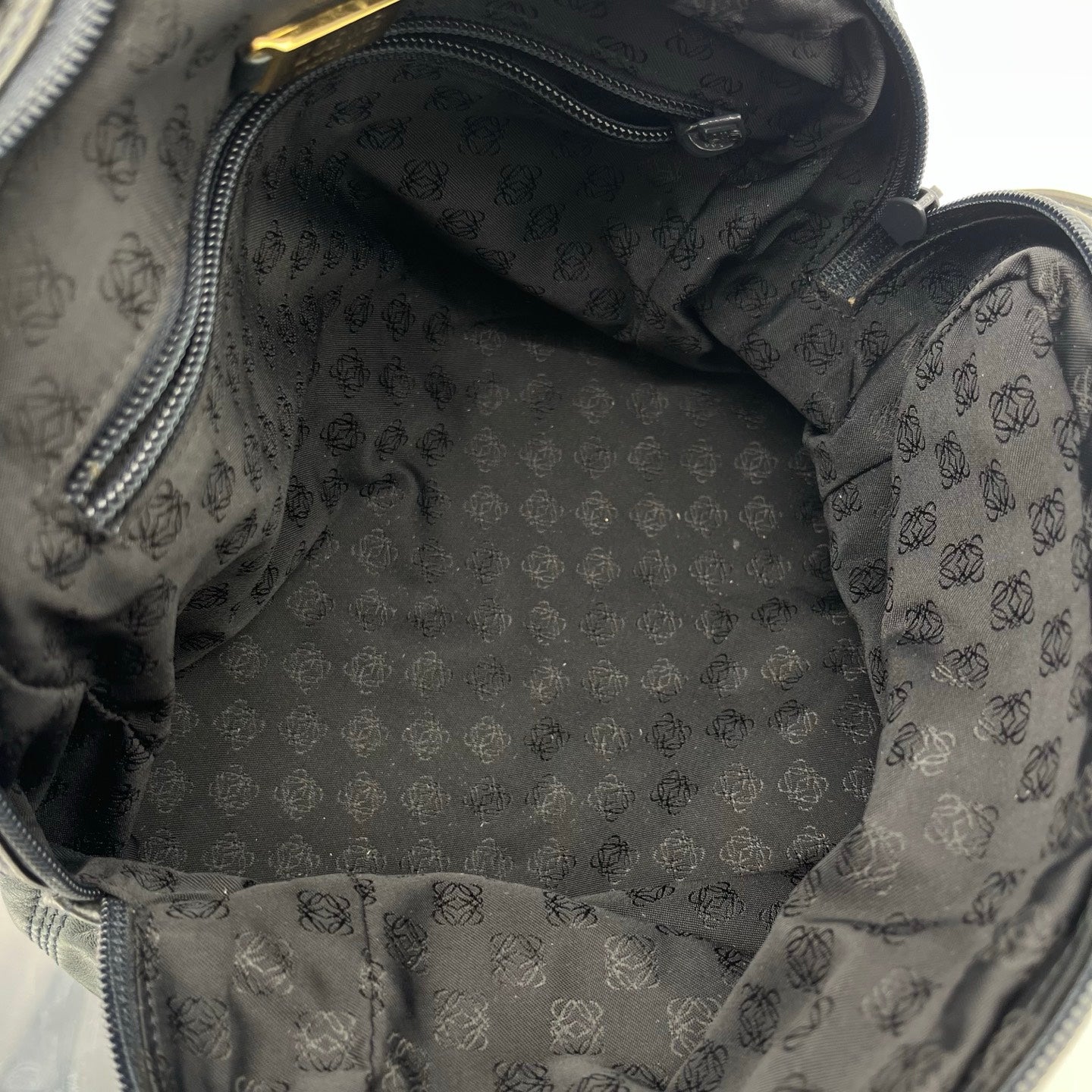 Loewe Black-Green Soft Lambskin Chain Square Bag [Used]