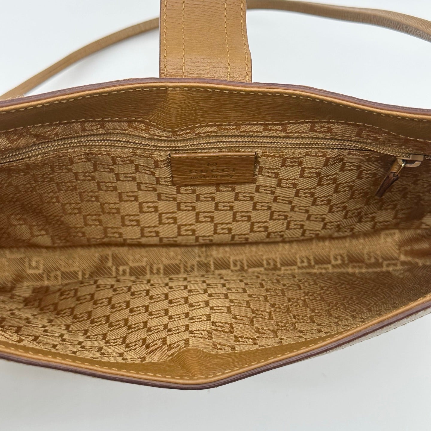 Gucci Pumpkin Orange Shoulder Bag [Used]