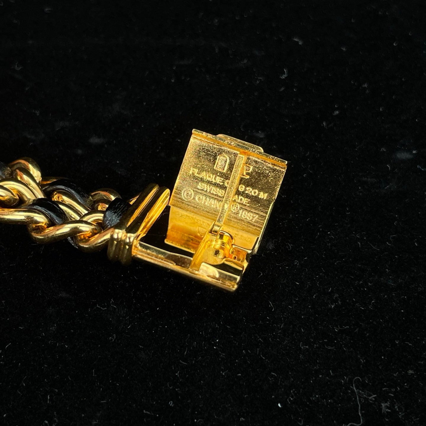 Chanel Première Black and Gold M Size Watch [Used]