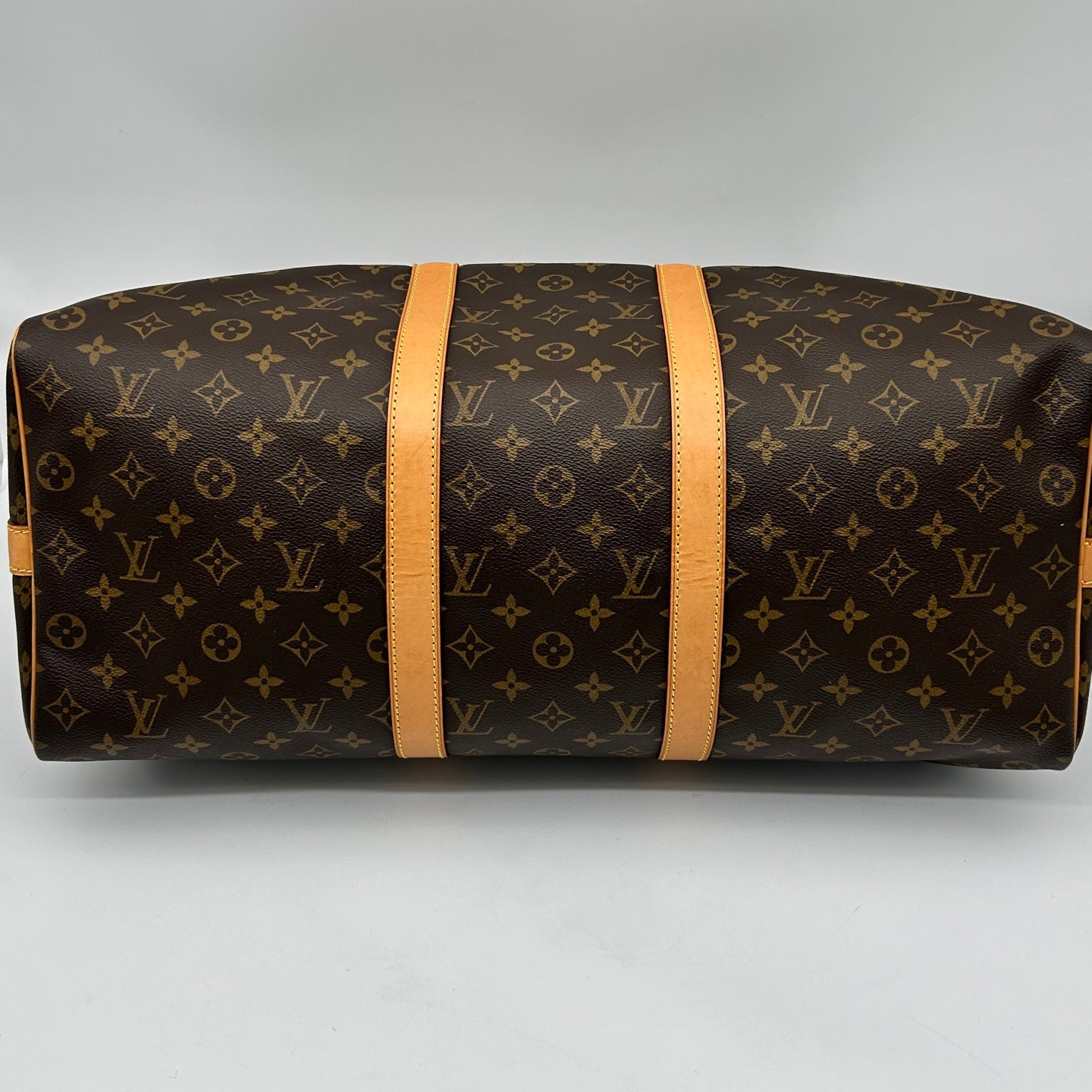 Louis Vuitton Monogram Keepall 50 Travel Bag [Used]