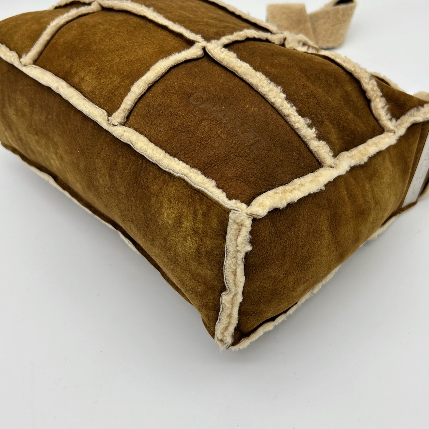 Chanel Brown Shearling Quilted Shoulder Bag [Used]