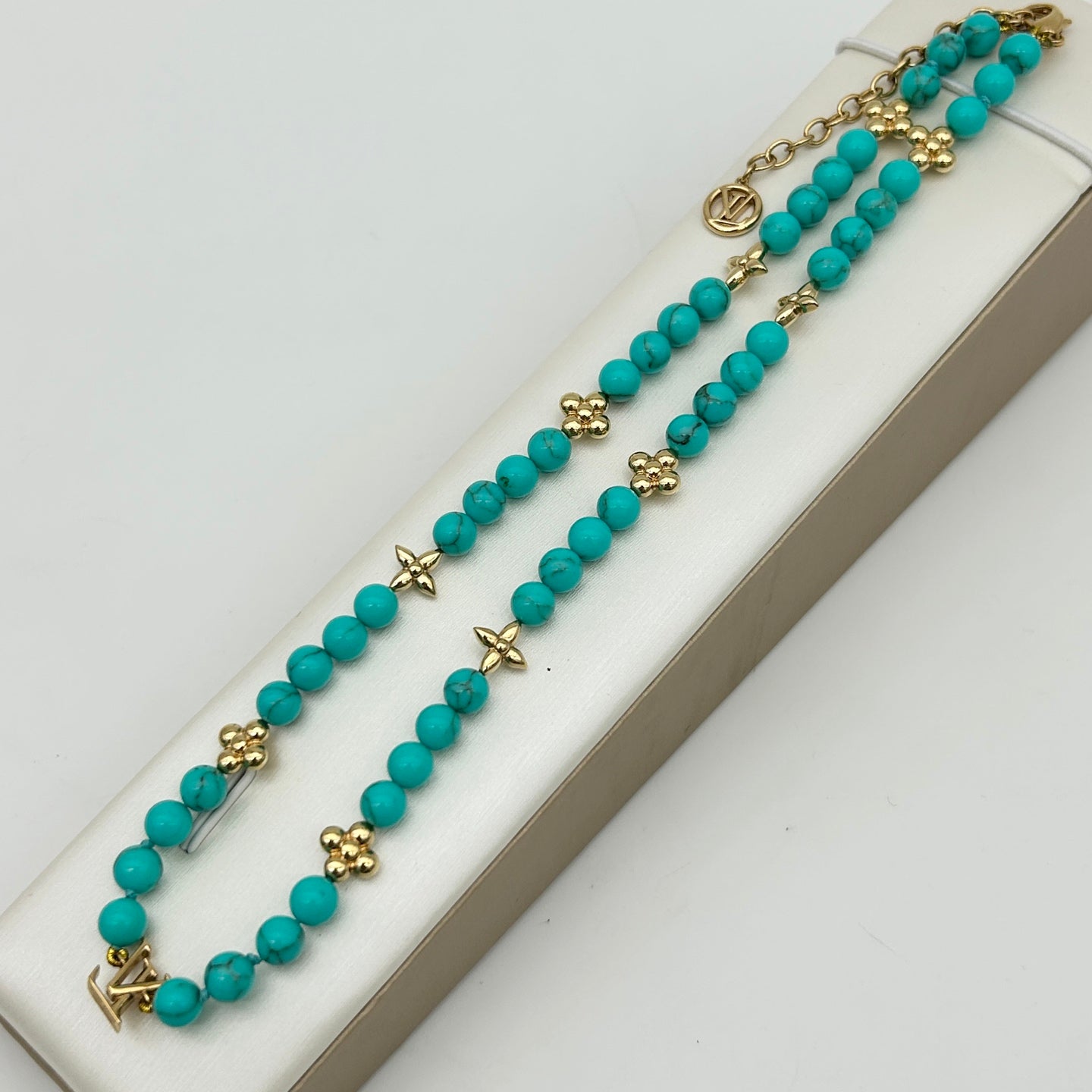 Louis Vuitton 2024 Turquoise Necklace [Used]