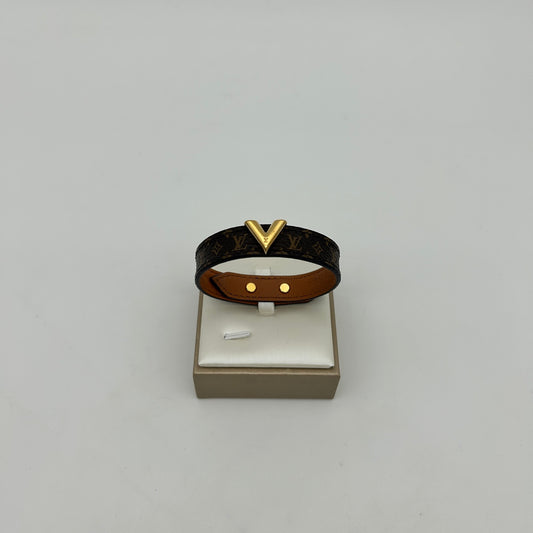 Louis Vuitton Essential V Monogram Leather Bracelet [Used]
