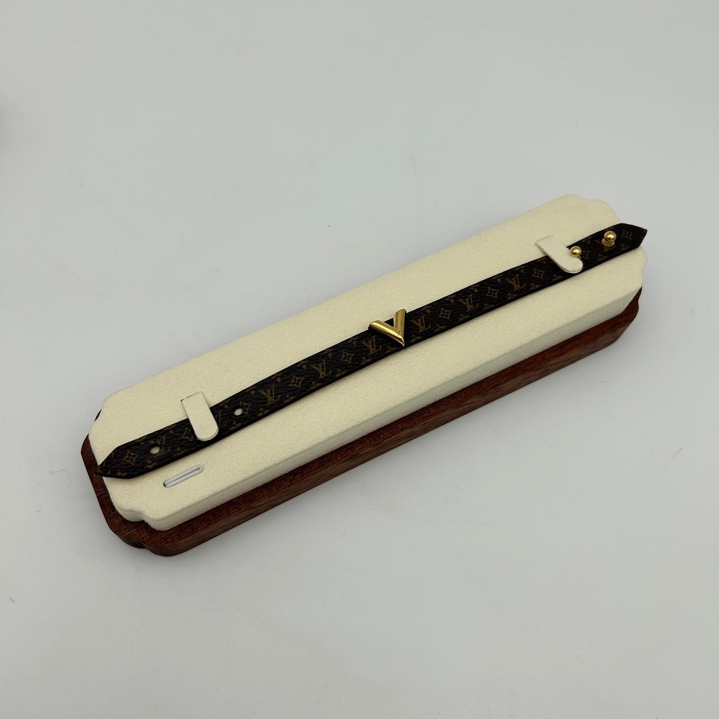 Louis Vuitton Essential V Monogram Leather Bracelet [Used]
