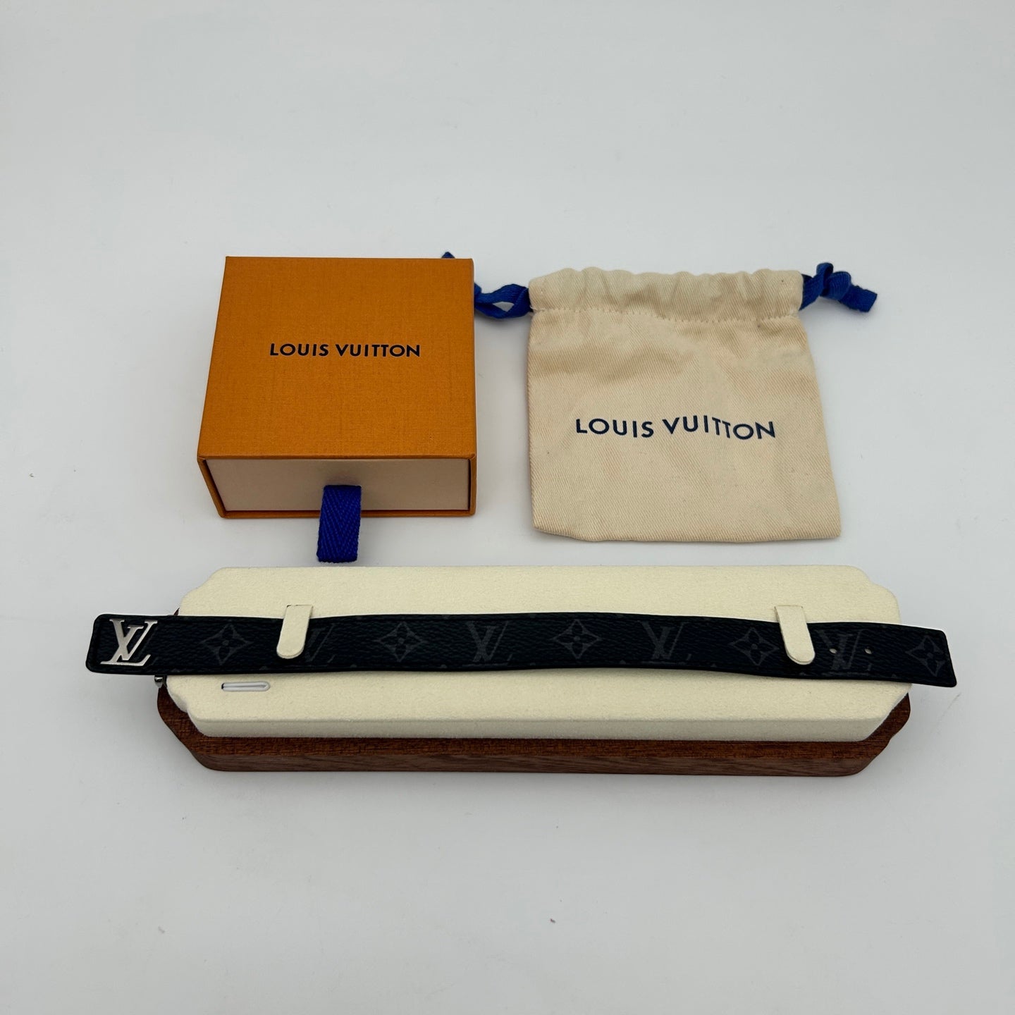 Louis Vuitton Monogram Eclipse Leather Bracelet Black [Used]