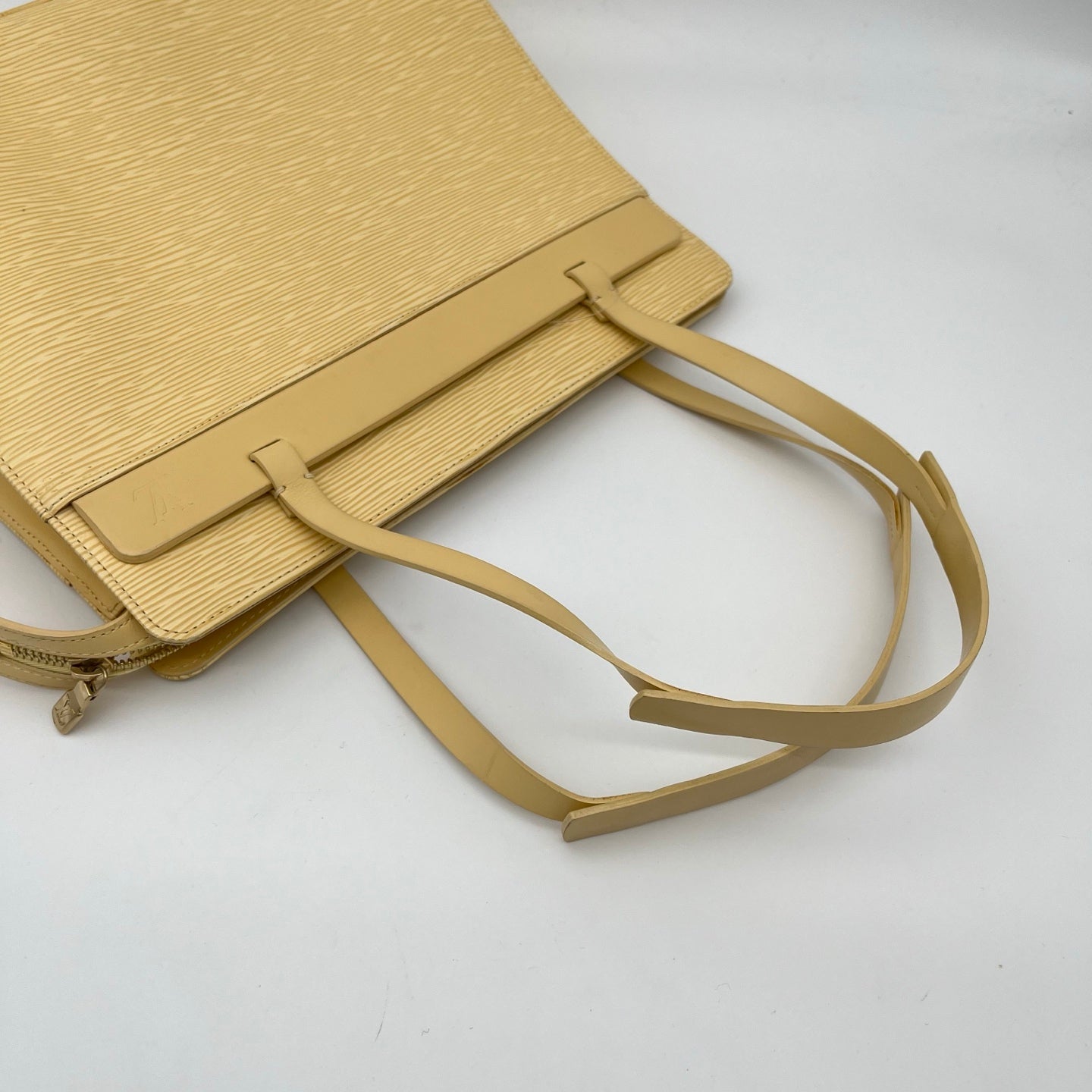 Louis Vuitton Light Yellow Croisette PM Epi Leather Shoulder Tote Bag [Used]
