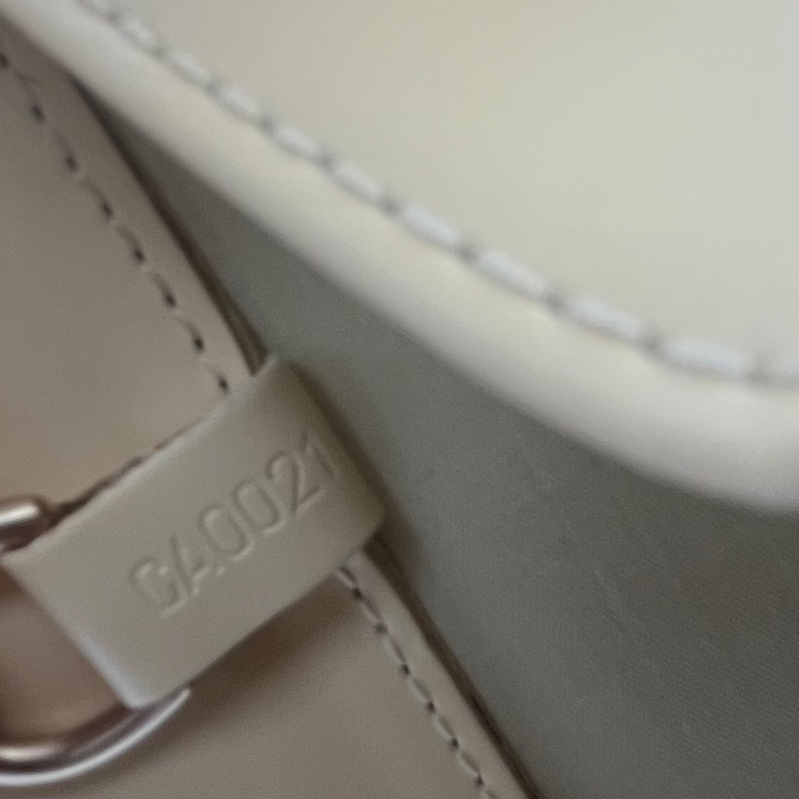 Louis Vuitton Light Yellow Croisette PM Epi Leather Shoulder Tote Bag [Used]
